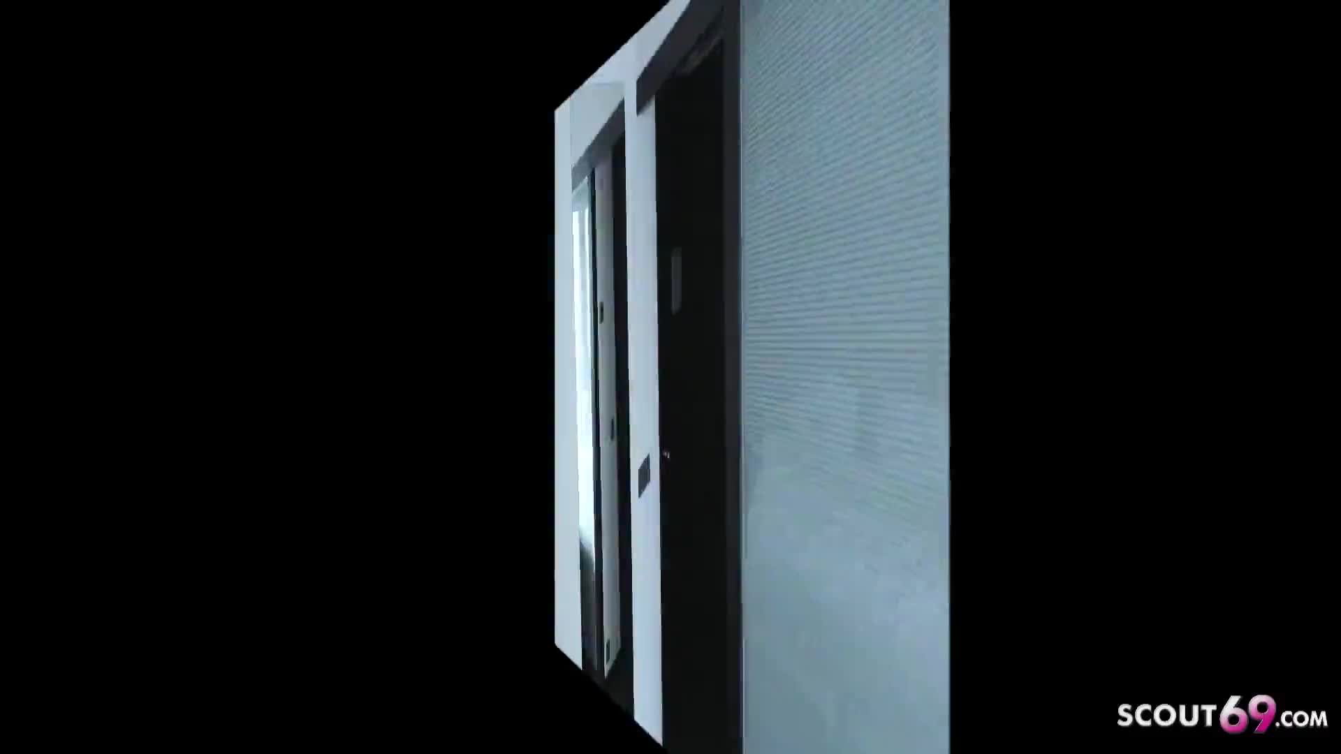 Watch Extracting the nectar out of a black dick Porn Video - ePornSup.