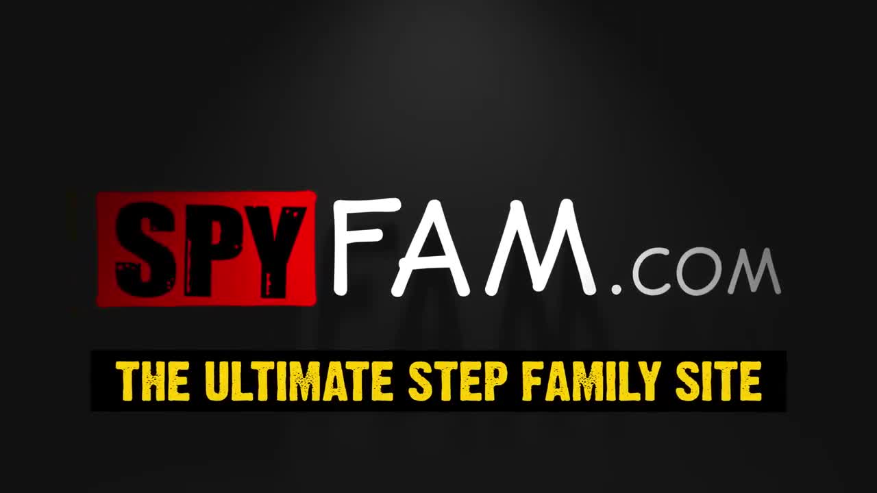 Watch Jasmine fucks her stepbro while parents are away Porn Video - ePornSup.