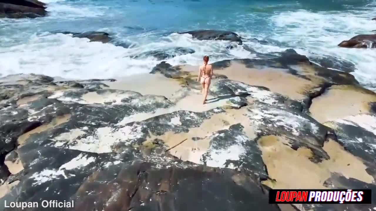 Watch Milf brasileña cabalga polla negra en la playa Porn Video - ePornSup.