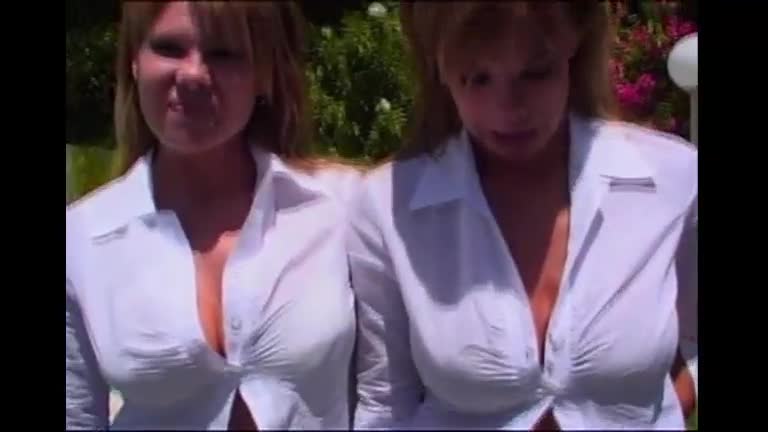 Watch Des jumelles au gros seins se font ramoner par un mec chanceux !! Porn Video - ePornSup.
