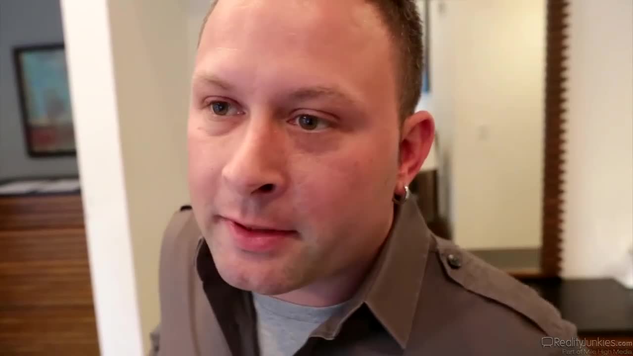 Watch Cuckold husband gives his wife lingerie and a black dick as a present Porn Video - ePornSup.