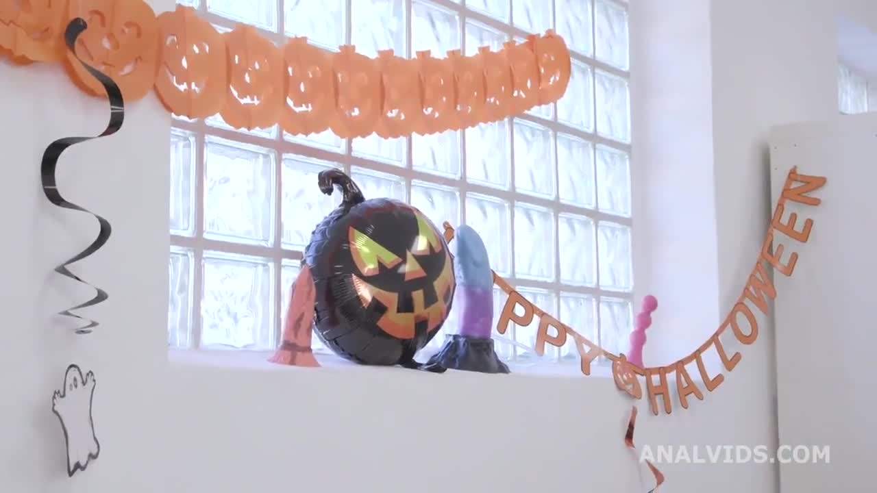 Watch The dirtiest anal foursome of Halloween Porn Video - ePornSup.