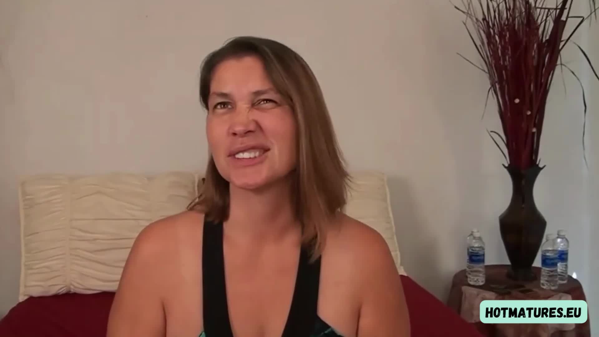 Watch mature milf blowjob boy Porn Video - ePornSup.
