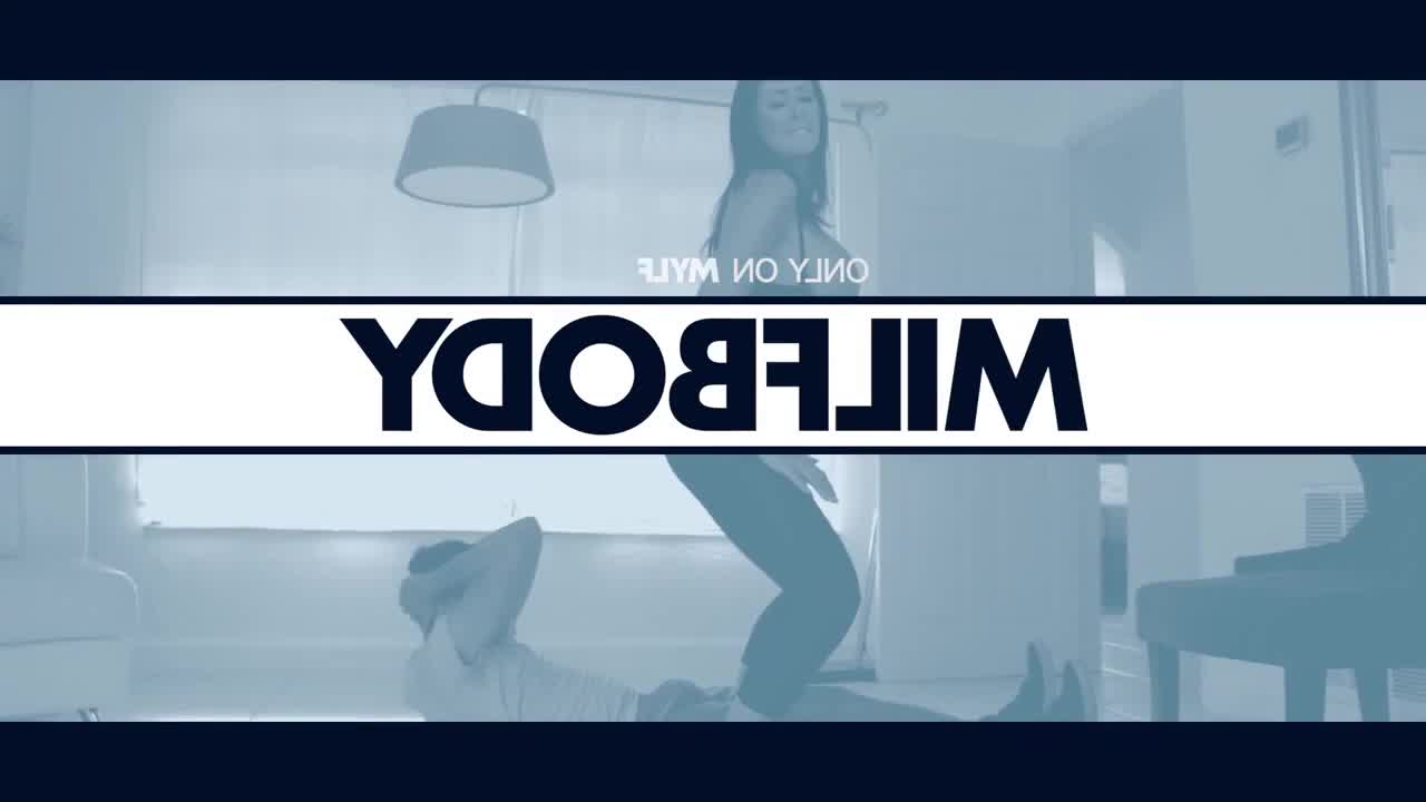 Watch Nicole keeps it tight Porn Video - ePornSup.
