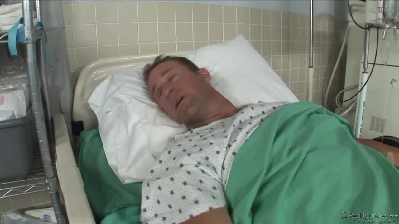 Watch Busty nurse knows how to take care of her patients Porn Video - ePornSup.
