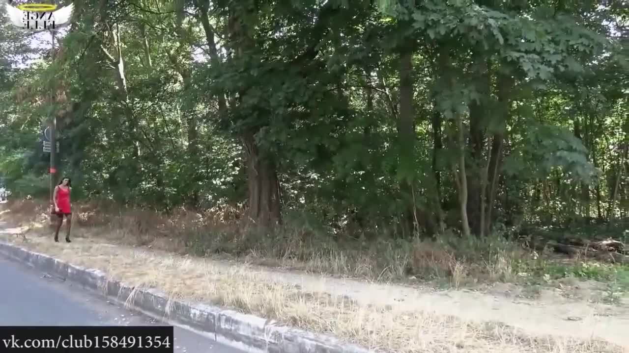 Watch French model fucking in a bus Porn Video - ePornSup.